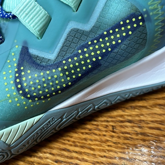 Nike Kyrie Fly Trap V Ocean Blue Men’s Size 10.  Good condition. - Picture 2 of 13